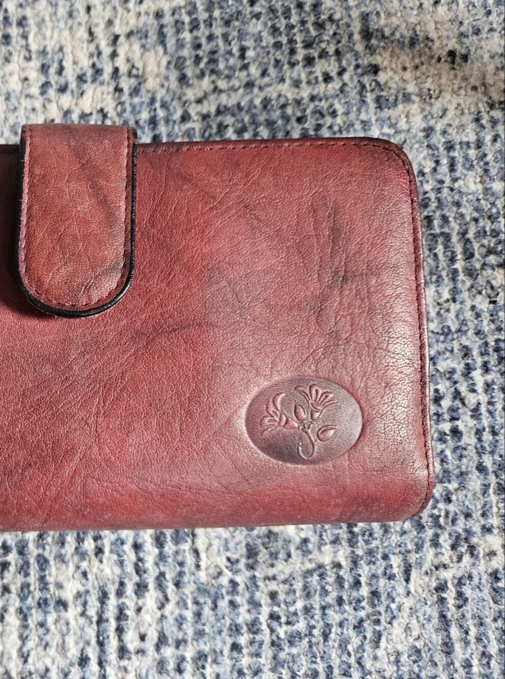Buxton Red Leather Snap Wallet